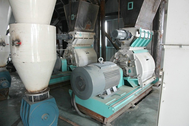 顆粒飼料機(jī)器 顆粒飼料機(jī)器